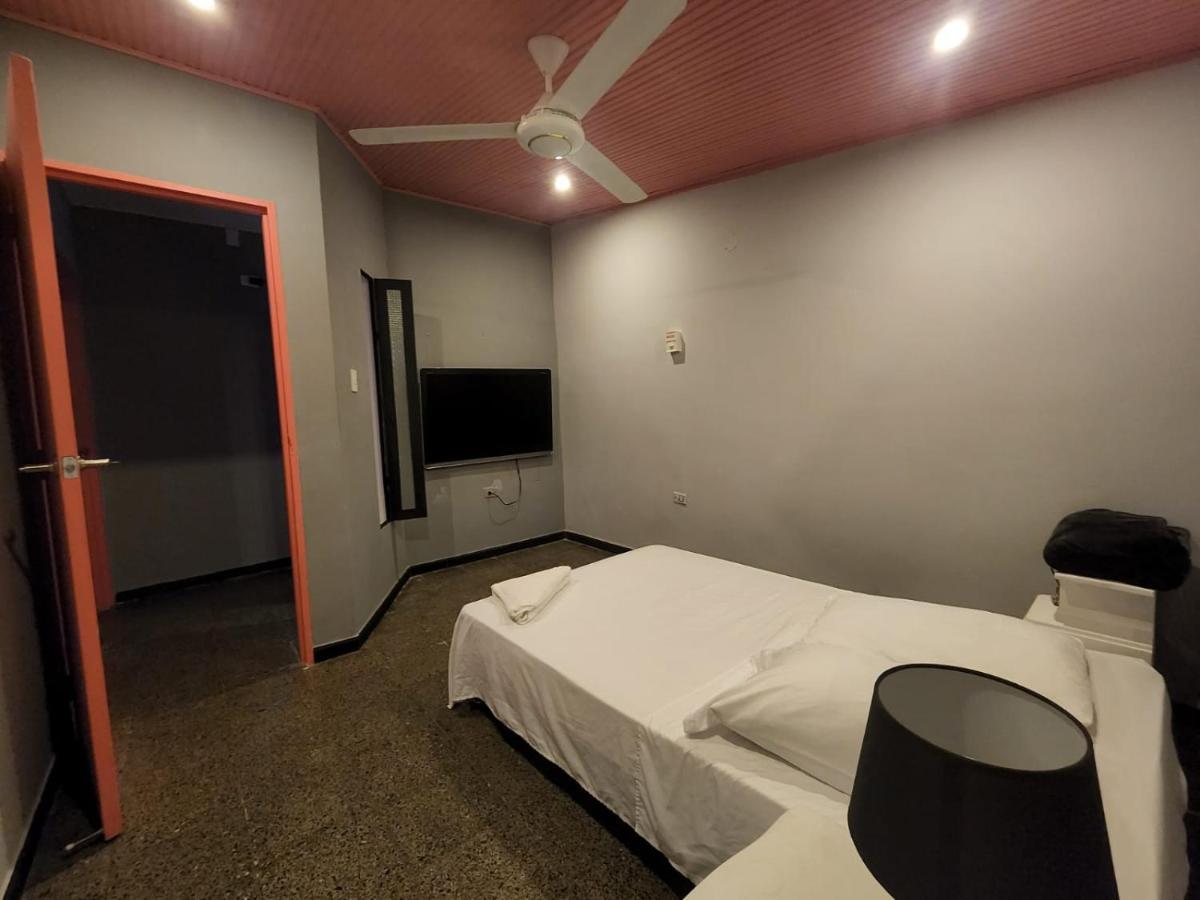 Fardo Hotel Boutique En Ibague - Zona G - Recepcion Digital 24H Ngoại thất bức ảnh